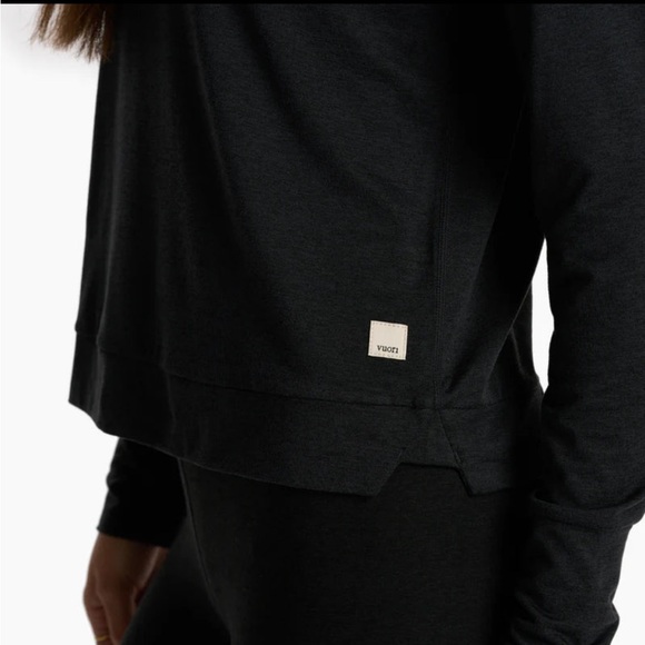 Vuori Halo Essential Hoodie - Picture 3 of 6